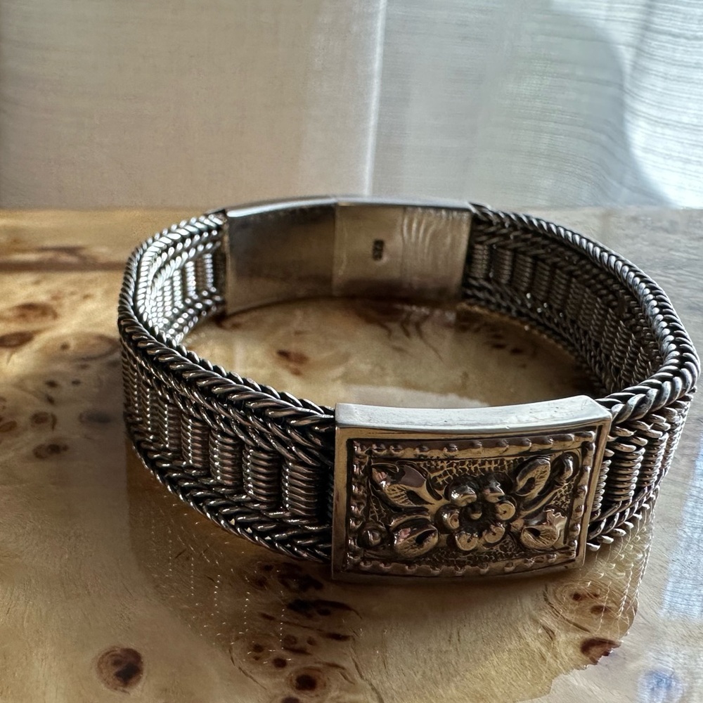 Vintage Sterling Silver Braided Repousse Floral Bracelet 925